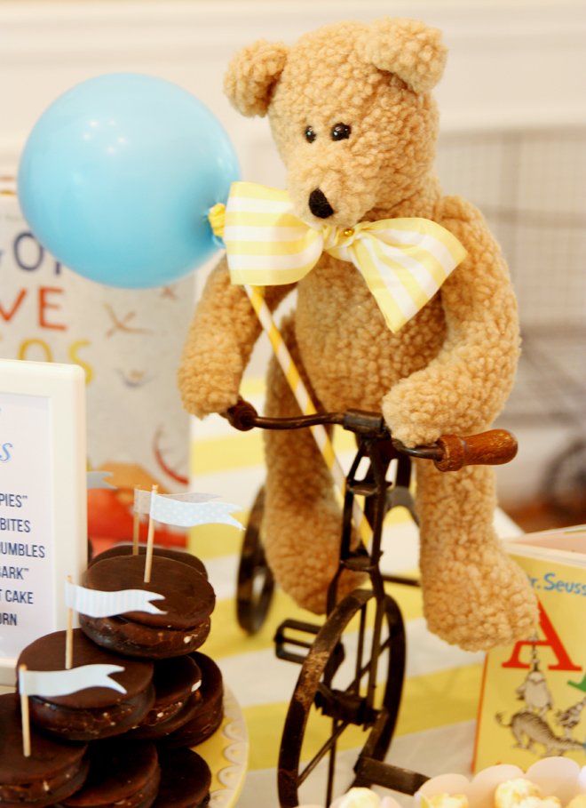 bear baby shower centerpiece