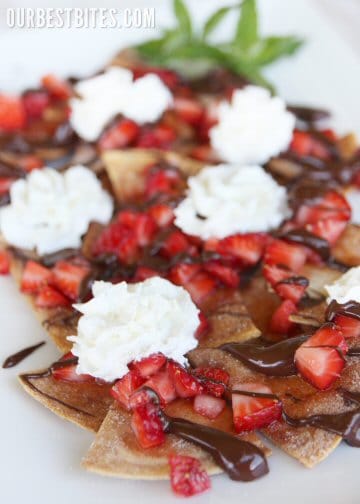 Strawberry-Chocolate-Nachos