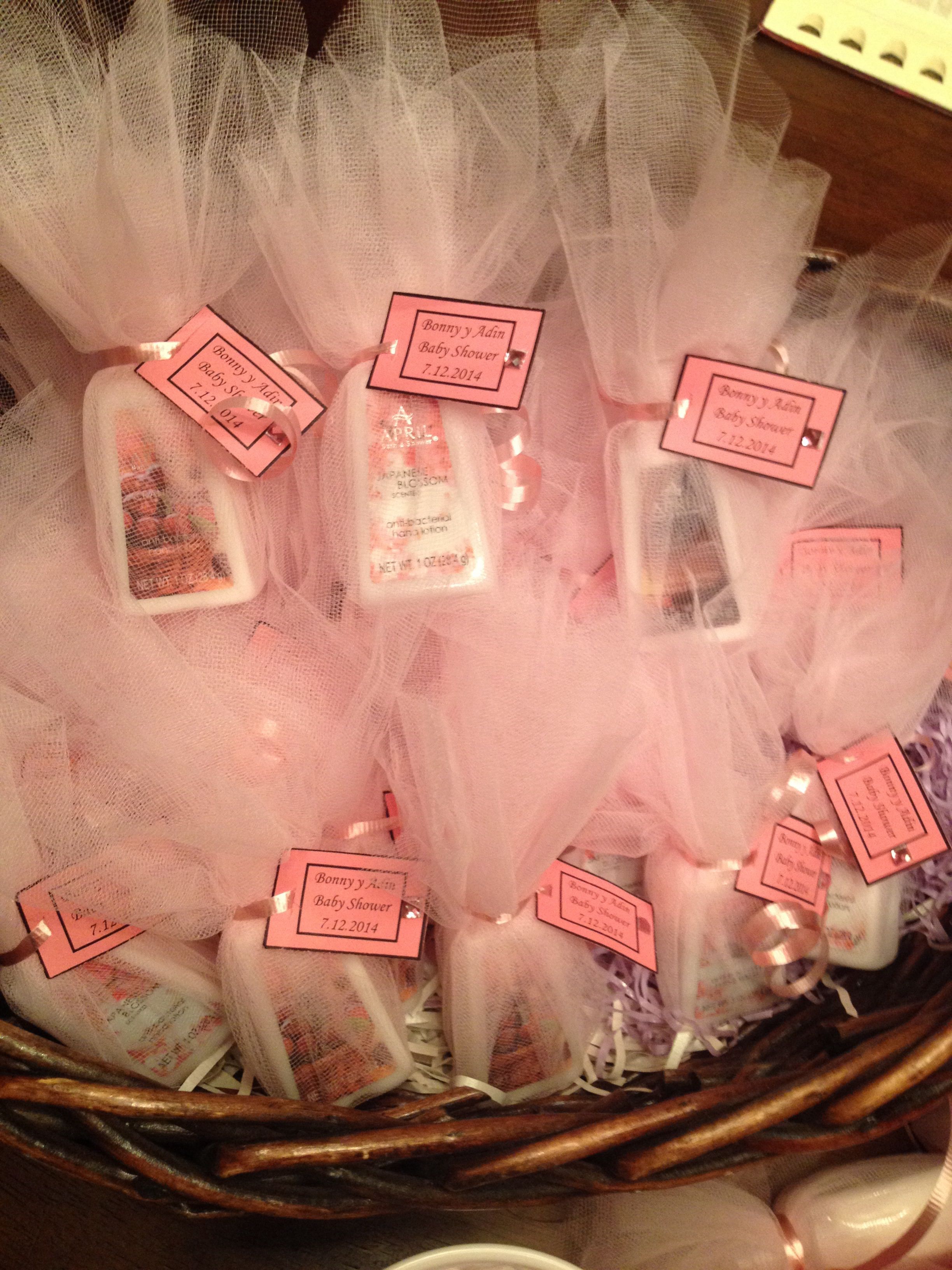 favors for a baby girl shower