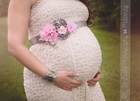 Pin by Hadeeqa on mom n baby  Maternity belt, After pregnancy, Mom and baby