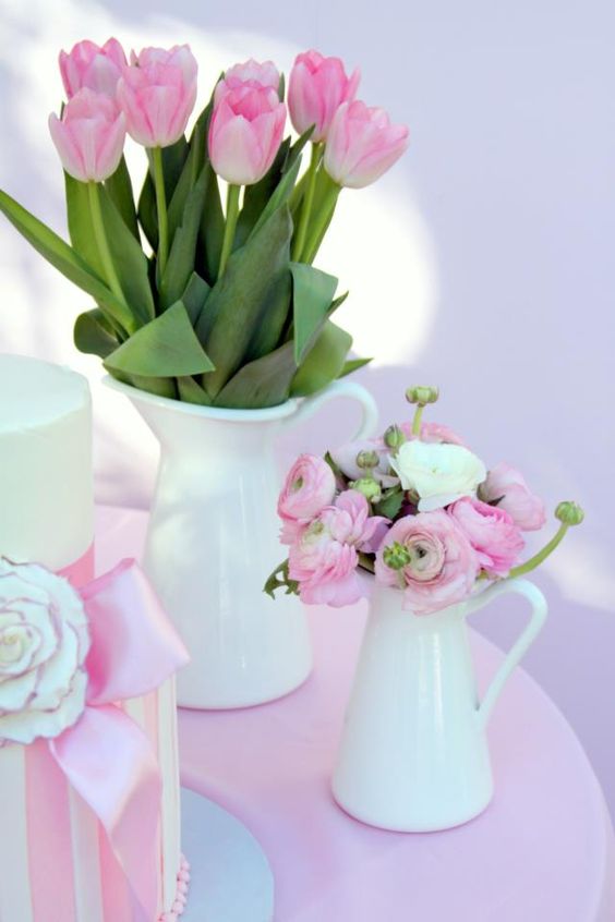 flowers for bridal shower tables