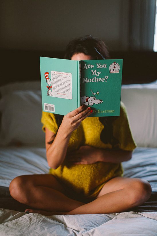 Pregnancy Announcement ideas. This collection includes announcements to husband, to parents, to family, to grandma, to friends, and more. These pictures are great inspiration for first, second and 3rd baby. Lots of funny, creative images for sibling announcements as well. #pregnancyannouncement #pregnant