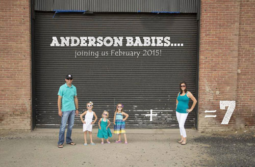 Pregnancy Announcement ideas. This collection includes announcements to husband, to parents, to family, to grandma, to friends, and more. These pictures are great inspiration for first, second and 3rd baby. Lots of funny, creative images for sibling announcements as well. #pregnancyannouncement #pregnant