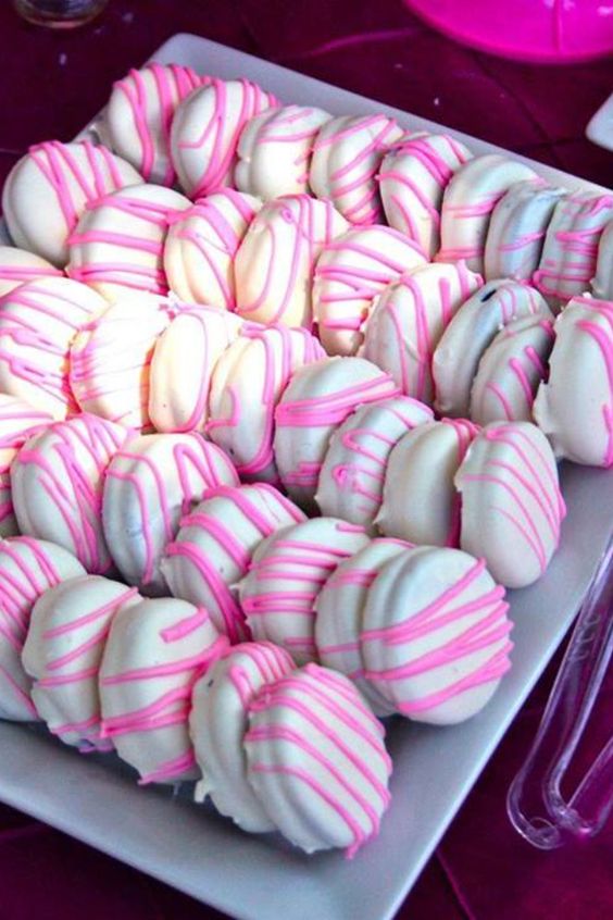 Baby shower cookies 1