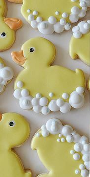 Baby shower cookies 16