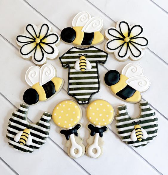 Baby shower cookies 25
