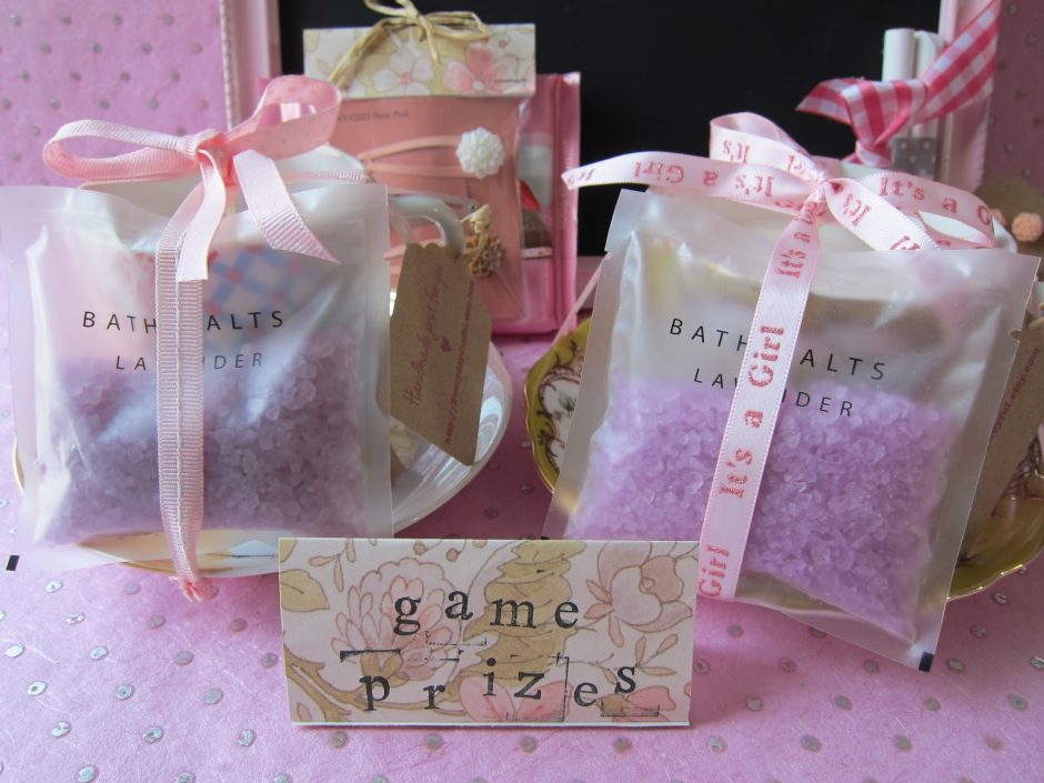 Game Prizes Gift Box, Baby Shower Game, Shower Game Prizes, Prize ideas for  Baby Shower, FREE SHIPPING