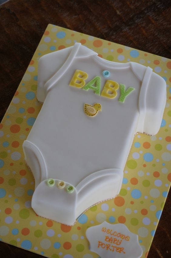 baby shower cakes 38