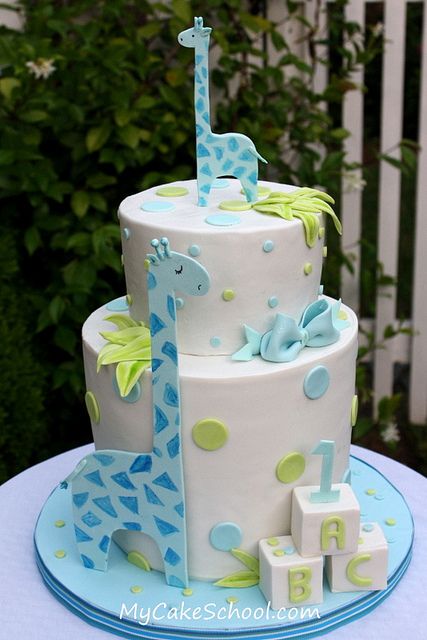 baby shower cakes neutral