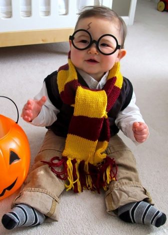 Baby Halloween costumes for girls and for boys. Lots of funny and unique ideas for twins, for mom and baby, for newborns, for baby in a stroller or baby in a carrier or wagon. #babyhalloween #costumes #scary