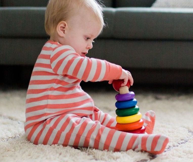 Educational toys for babies and toddlers are wonderful because they get to learn while playing. "Smart toys" are often inexpensive toys and everyday items. Click to learn about smart toys for kids, and keep your little one engaged, stimulated, and constantly learning. Pin it. #smarttoys #educationaltoys #toddlers #2yearold