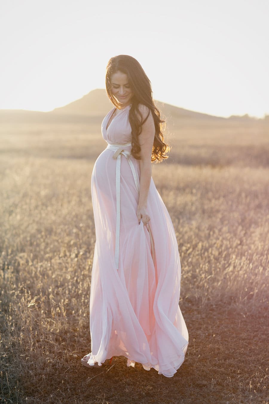 Ideas On How To Create Stunning Maternity Photos - Tulamama