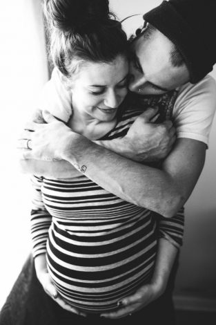 Maternity Photos. Lots of ideas with husband and single mom. Different themes include outdoor, fall, winter, summer, with toddler, and much more.
