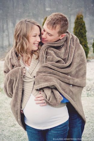 Ideas On How To Create Stunning Maternity Photos Tulamama