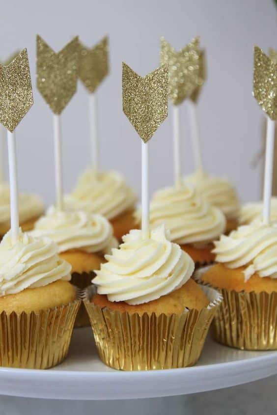 Baby Shower Cupcakes for girls, boys and neutral showers. This collection includes cupcake ideas for woodland, elephant, boho, floral, rustic, pink, baby blue, animal baby shower themes, and a lot more. Some ideas are DIY simple and easy to make yourself, some are inspiration for you to take to your baker. #babyshower
