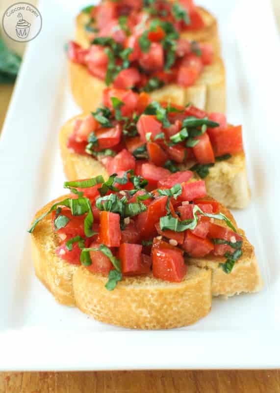 Unique Baby shower appetizers. Click to find lots of fun and delicious finger foods for your girl or boy baby shower. The collection includes easy, cheap, and cute bite size foods. There are lots of variations like cold, warm, vegetarian dishes, dips, crockpot appetizers and more.
