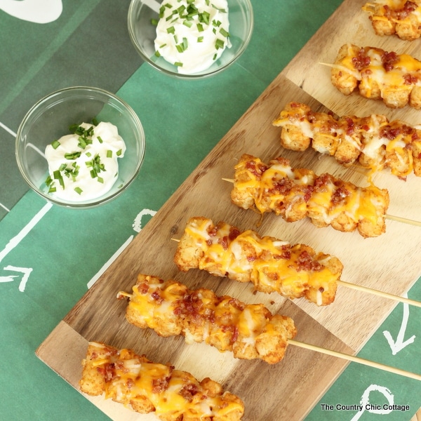 Unique Baby shower appetizers. Click to find lots of fun and delicious finger foods for your girl or boy baby shower. The collection includes easy, cheap, and cute bite size foods. There are lots of variations like cold, warm, vegetarian dishes, dips, crockpot appetizers and more.