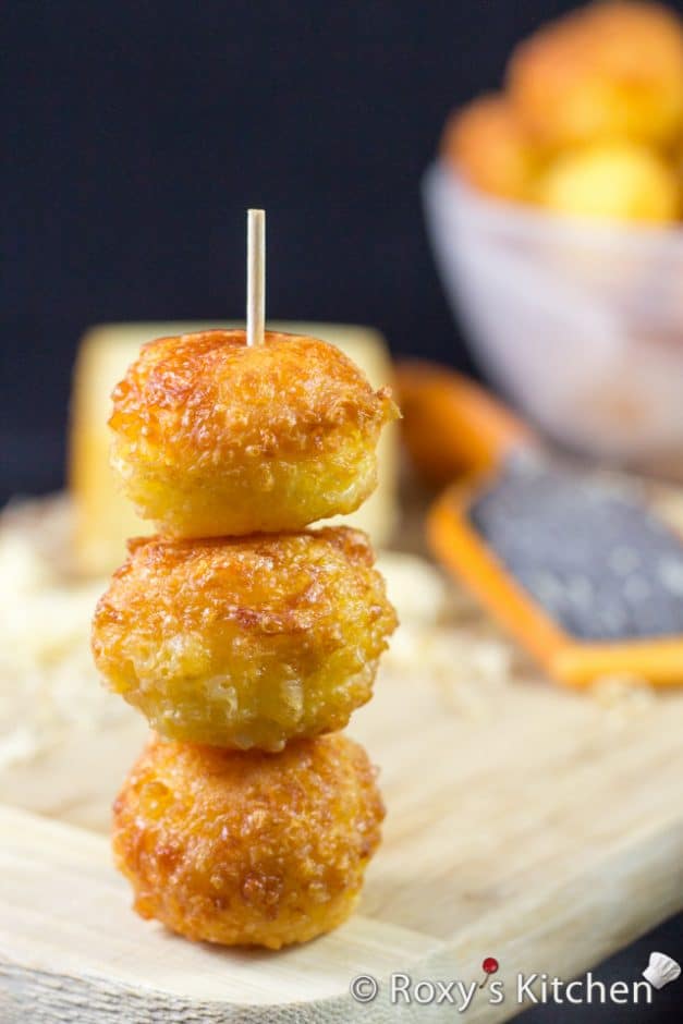 Unique Baby shower appetizers. Click to find lots of fun and delicious finger foods for your girl or boy baby shower. The collection includes easy, cheap, and cute bite size foods. There are lots of variations like cold, warm, vegetarian dishes, dips, crockpot appetizers and more.