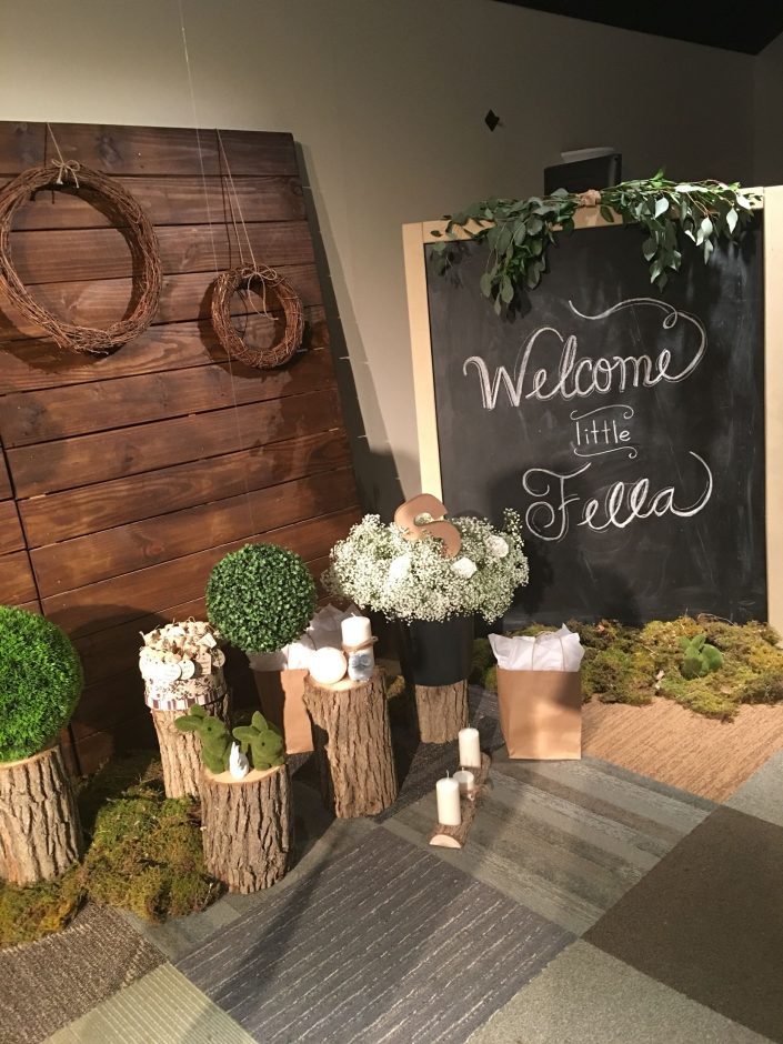 Woodsy themed hot sale baby shower