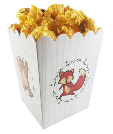 Woodland Baby Shower Theme. This is a great theme for a girl or a boy. It’s kind of rustic, very natural and oh-so-cute. Click to see decoration and food ideas, as well as favors, centerpieces, invitations, printables and more. #woodlandtheme #babyshower