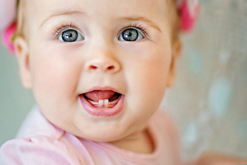 Savvy Moms Teething Guide: How Long Does Teething Last - Tulamama