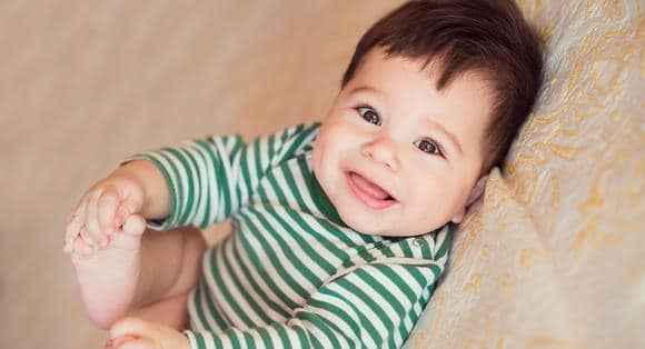 Celtic names for baby girls and baby boys. Also choose from gender neutral names. Pin it. #cutenames #babynames #celtic