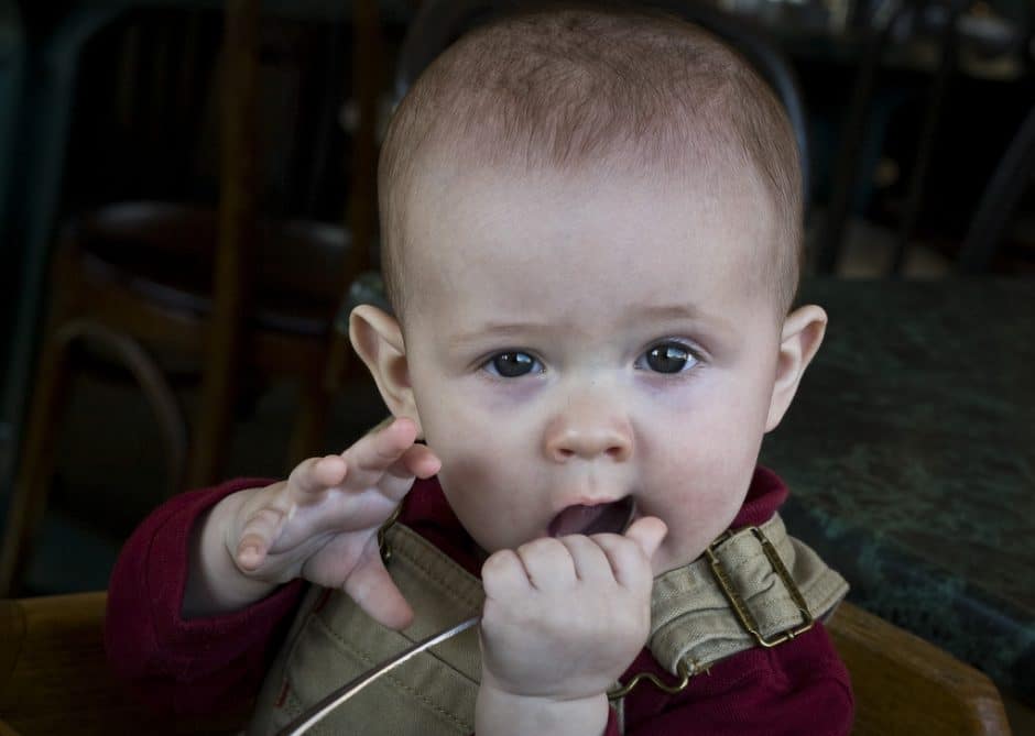 Looking for baby teething remedies that actually work? This is a comprehensive list of teething remedies to choose from. They include natural homemade remedies like frozen breast milk, DIY baby popsicles, remedies with essential oils, etc. These remedies can be used at nighttime for sleep, for 4 months old and beyond for toddlers, for molars, for your infant. Pin it. #teething #remedies