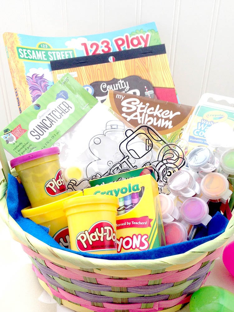 A Comprehensive List Of Beautiful Christmas Gift Baskets For Everyone 