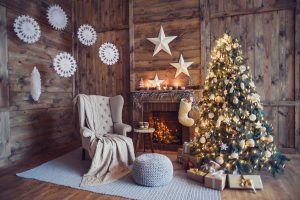 Christmas Fireplace Decorations - Beautiful DIY mantle decor with TV and without TV. Various examples to inspire you, including rustic, simple, cozy, farmhouse, with garland, lights, Christmas tree, ect. Pin it. #photoshoot #wallpaper #mantels #fake