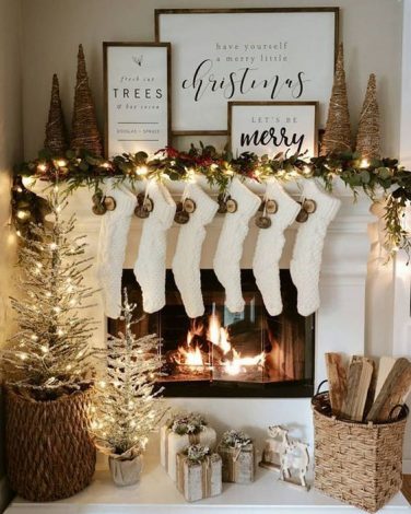 Beautifully Festive Christmas Fireplace Decorations For Any Home - Tulamama