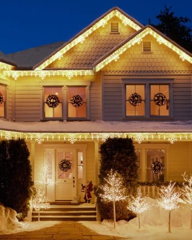 Outdoor Christmas Lights: Ideas To Inspire You - Tulamama