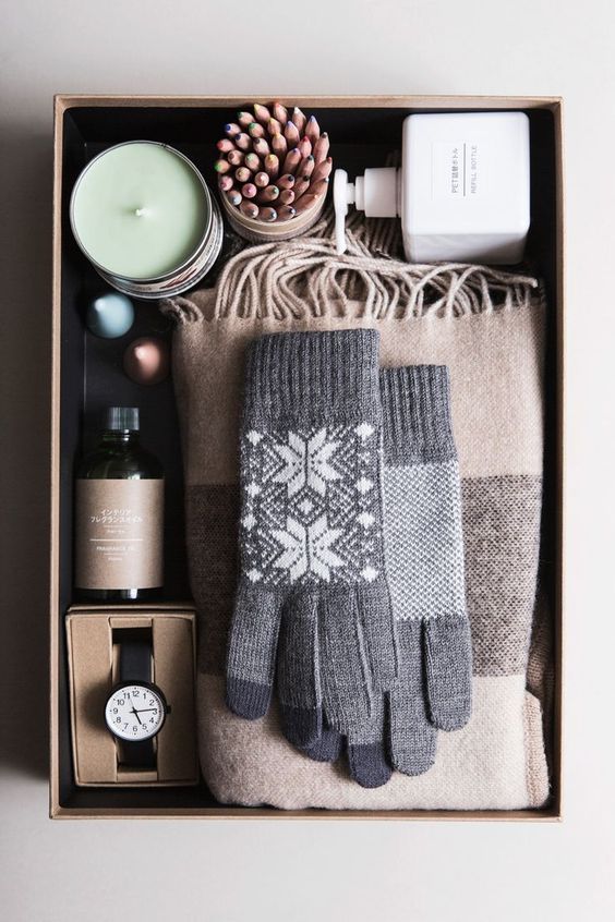 christmas gift baskets for moms and girlfriends