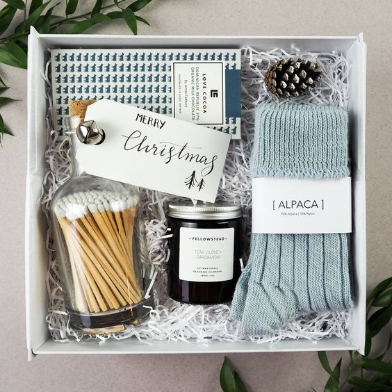 luxurious christmas gift baskets