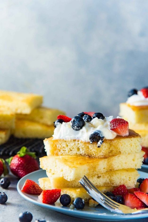 sheet pan pancakes for baby shower brunch