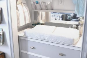 diaper changing station