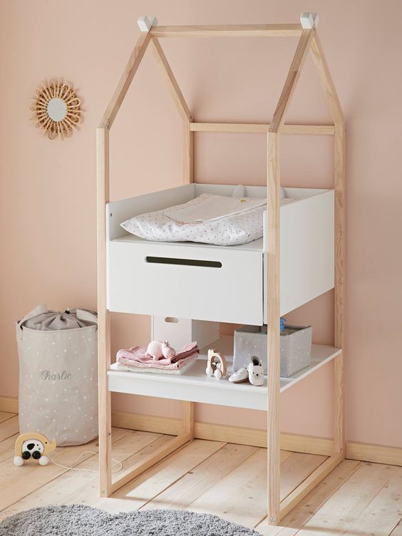 Small baby changing station online