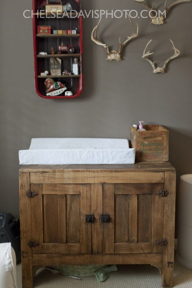 Beautiful Ideas On Setting Up A Diaper Changing Station For A Small