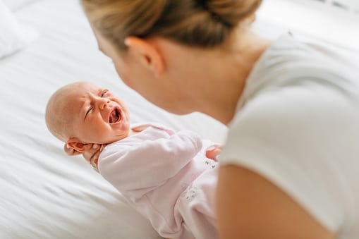 What is the baby witching hour and how to deal with it