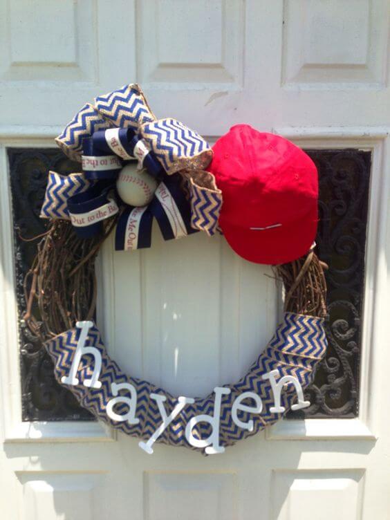 Baby Shower Wreaths | Beautiful ideas for creating your own welcome wreath - perfect for the front door. Amazing DIY designs for baby girl, baby boy, and neutral baby wreath ideas. #babyshower #welcomewreath #homedecor