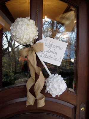 Baby Shower Wreaths | Beautiful ideas for creating your own welcome wreath - perfect for the front door. Amazing DIY designs for baby girl, baby boy, and neutral baby wreath ideas. #babyshower #welcomewreath #homedecor