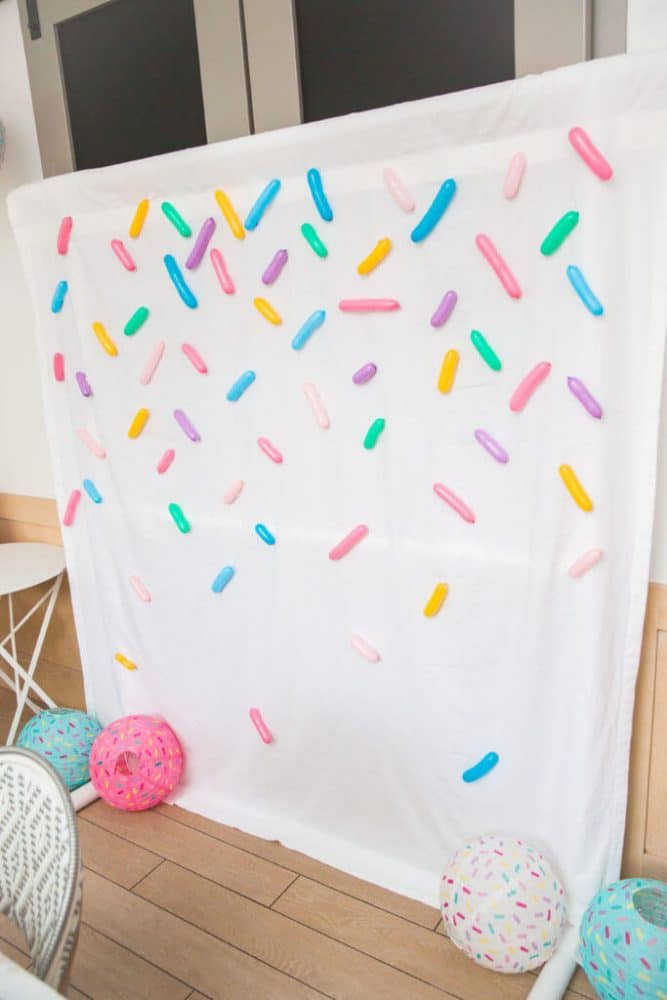 Baby Sprinkle Ideas | Beautiful ideas for boys, for girls and gender neutral parties. Included are simple yet elegant ideas you can totally DIY. #babyshower #secondbaby #pregnant