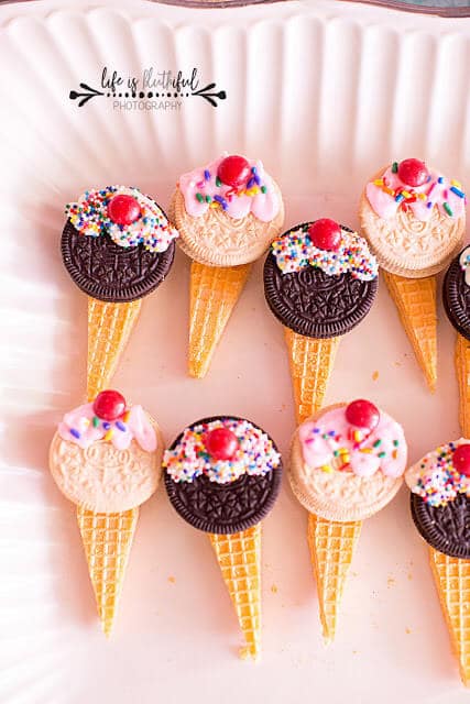 Baby Sprinkle Ideas | Beautiful ideas for boys, for girls and gender neutral parties. Included are simple yet elegant ideas you can totally DIY. #babyshower #secondbaby #pregnant