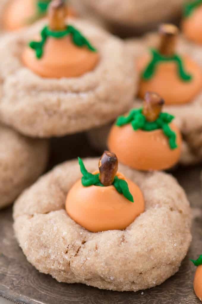 Pumpkin blossom thanksgiving cookies