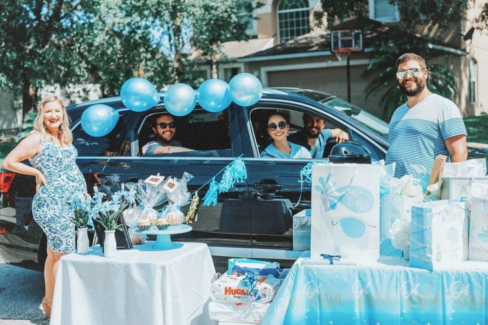 Expert Tips on How To Host A Baby Shower That Everyone Will Remember