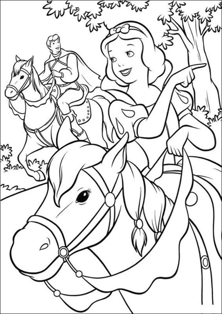 Fun Snow White coloring pages for your little one. They are free and easy to print. The collection is varied with different skill levels
