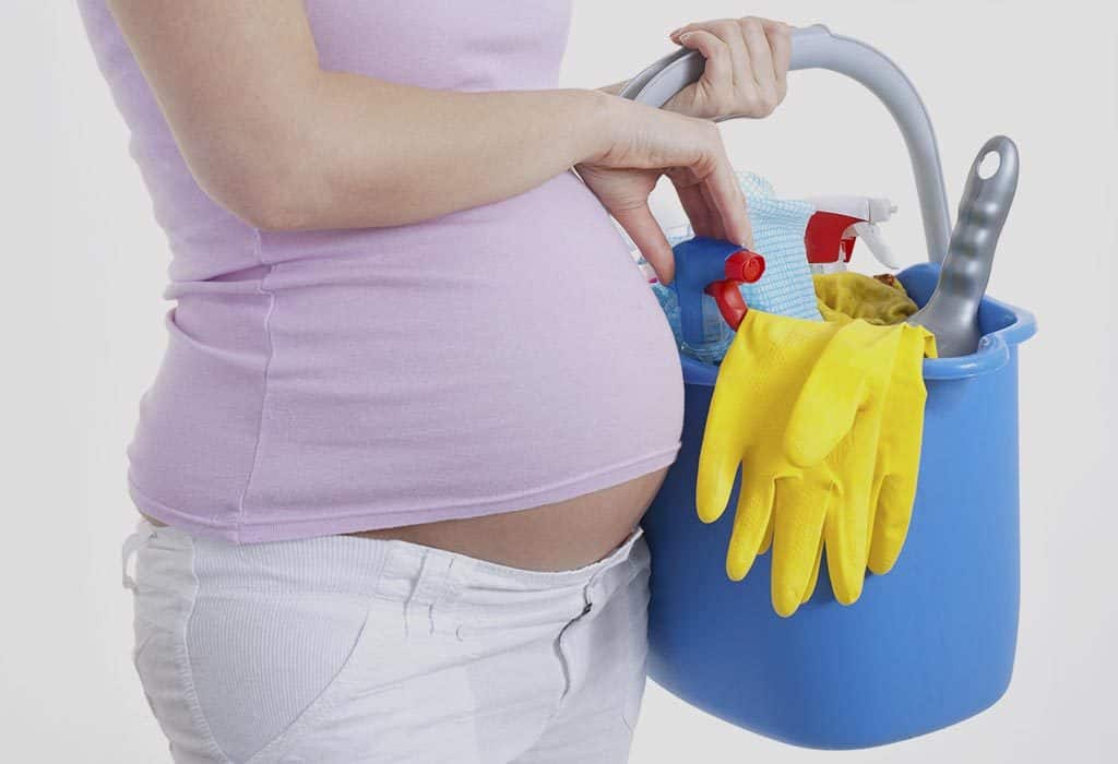 cleaning with bleach while pregnant no gloves