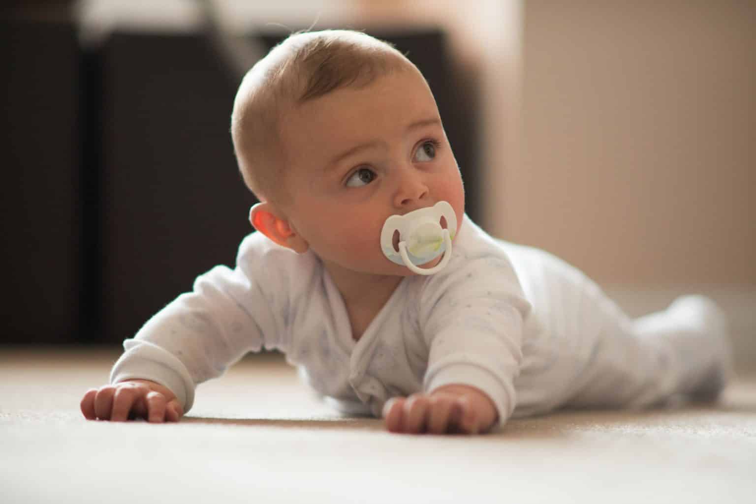 The Difference Between Pacifiers and Teethers, and why you need both